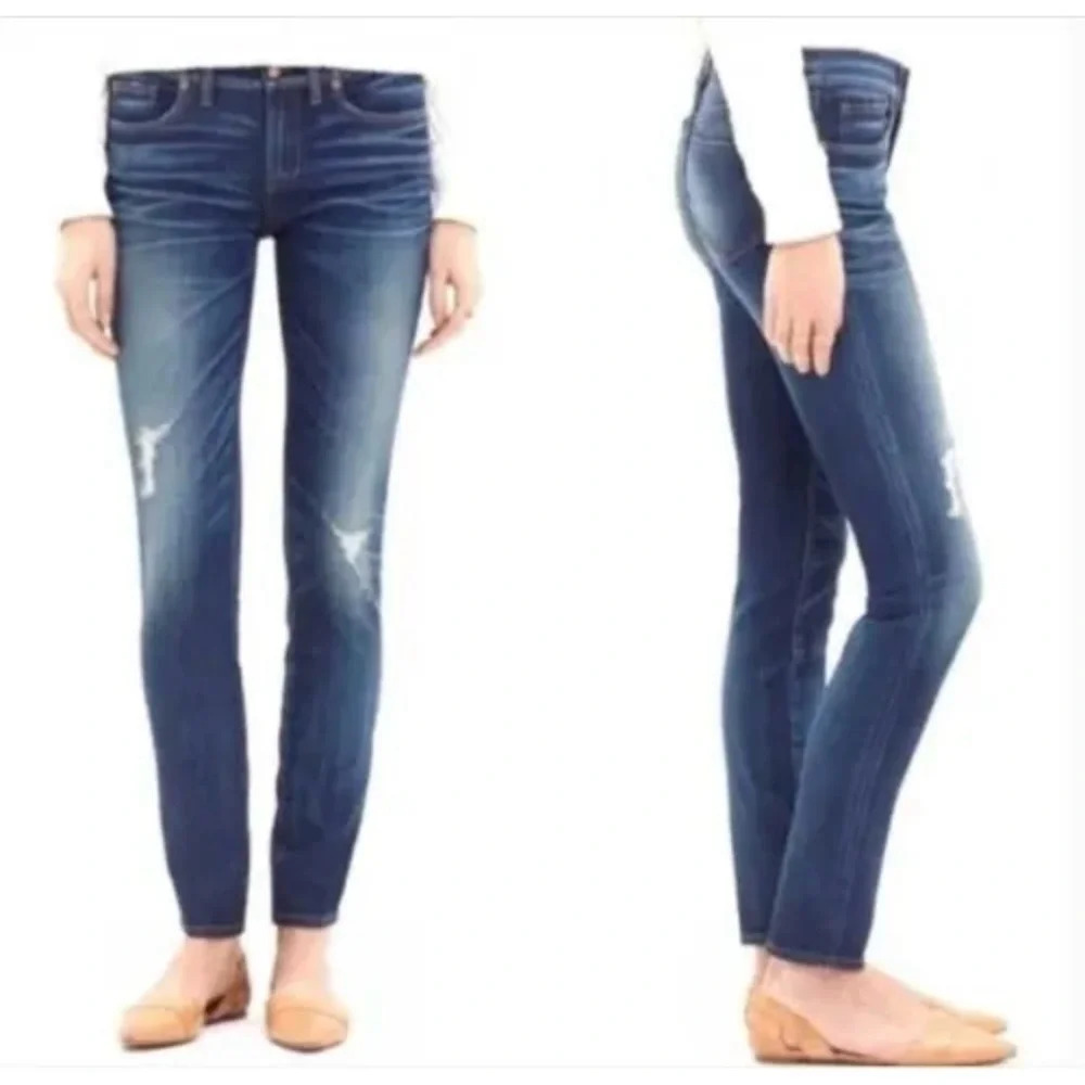 Madewell Low Rise Distressed Skinny Skinny‎ Jeans. Women’s 27. (Actual 28x27)